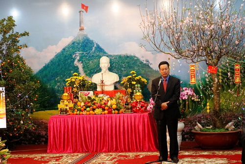 Chủ tịch UBND tỉnh Nguyễn Văn Sơn chúc tết toàn thể cán bộ công chức, viên chức nhân dịp Tết Nguyên đán 2020.
