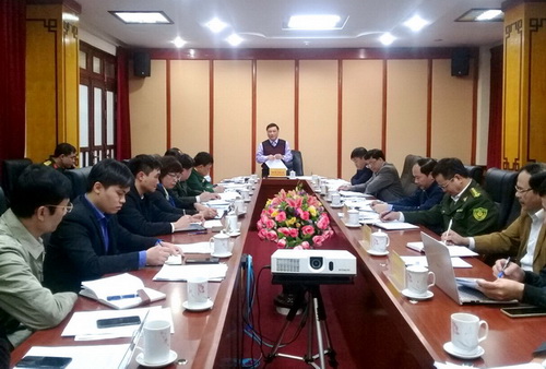 Phó Chủ tịch Thường trực UBND tỉnh Nguyễn Minh Tiến phát biểu chỉ đạo tại cuộc họp.