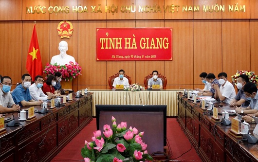 Đại biểu tham dự hội nghị tại điểm cầu tỉnh Hà Giang.