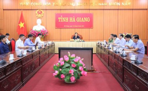 Các đại biểu dự hội nghị tại điểm cầu tỉnh Hà Giang.